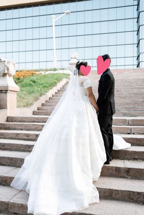 Продам шикарное свадебное платье