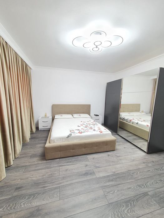 Vila Navodari, direct proprietar