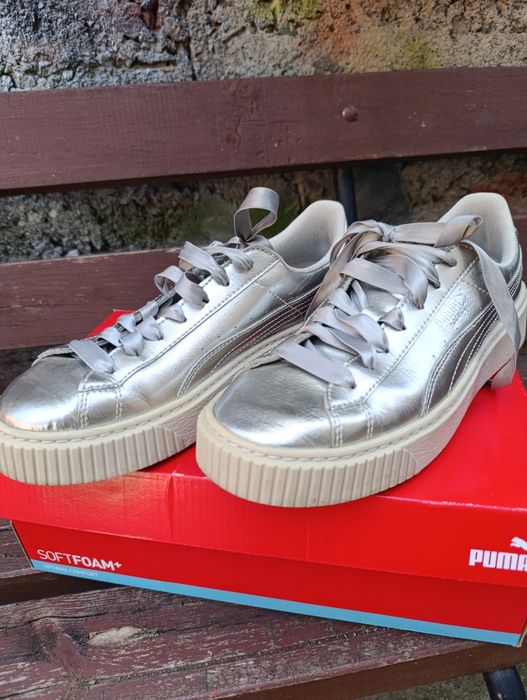 Сникърси Puma в сребристо