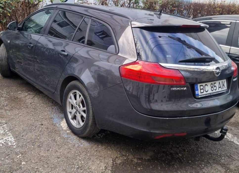 Vand Opel Insignia Tourer 2013
