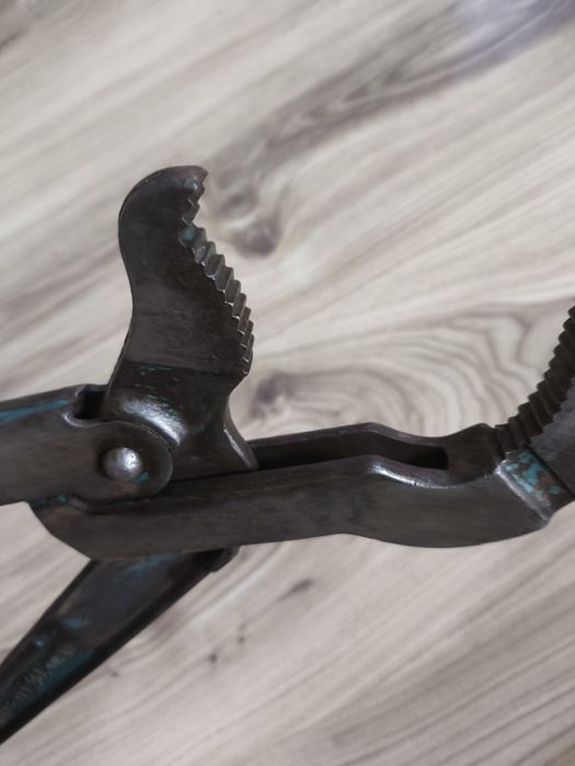 Професионален комплект Daco водопроводни тръбни ключове  Ø 1.1/2" цола