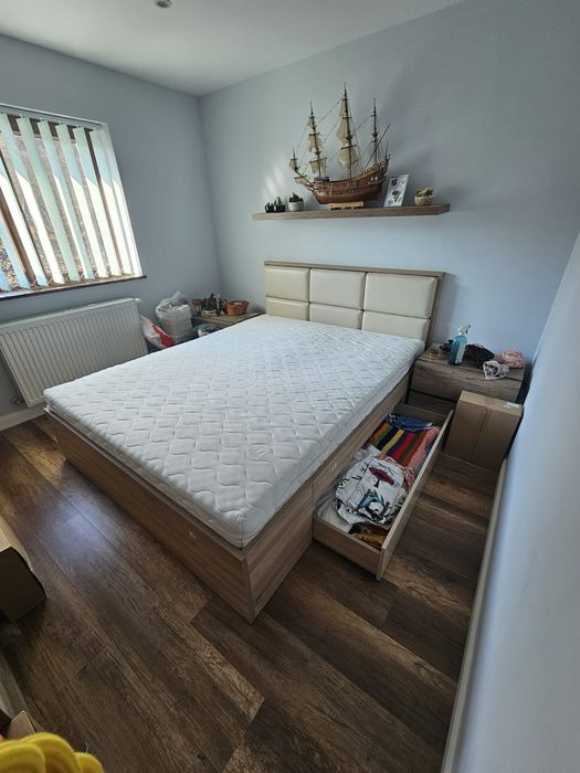 Vand pat dublu cu saltea