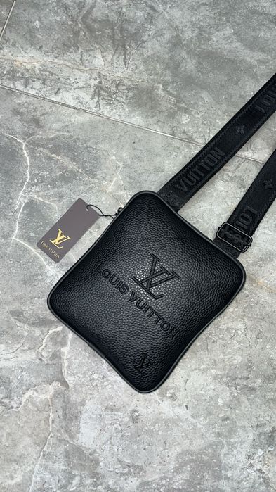 Нова Мъжка Кожена Чанта Различни Цветове