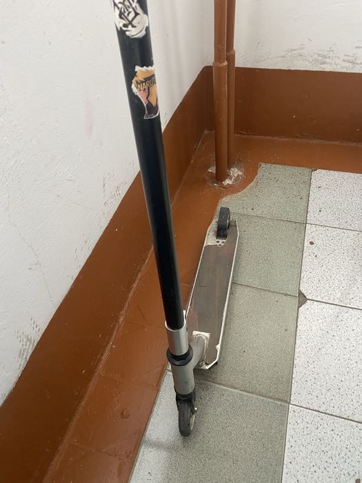 Продам трюковой самокат