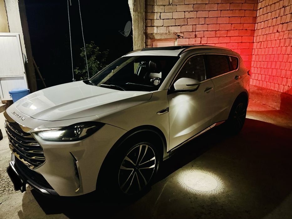 Jetour X70 Plus 1,6 Матор 2 позиция 2022 йили