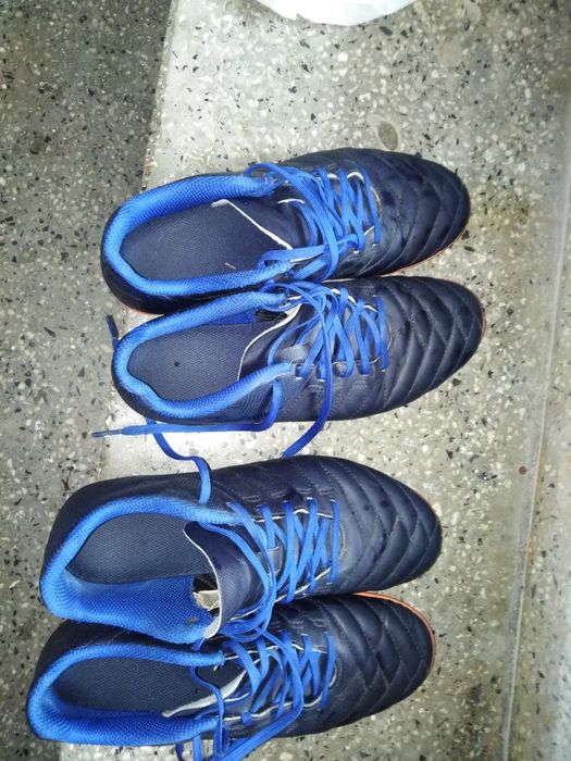 Футболни обувки 37 номер