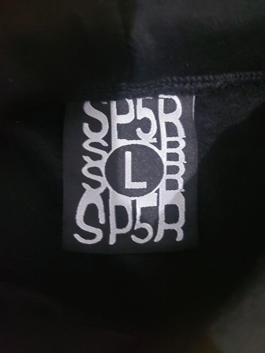 Продаю худи sp5der