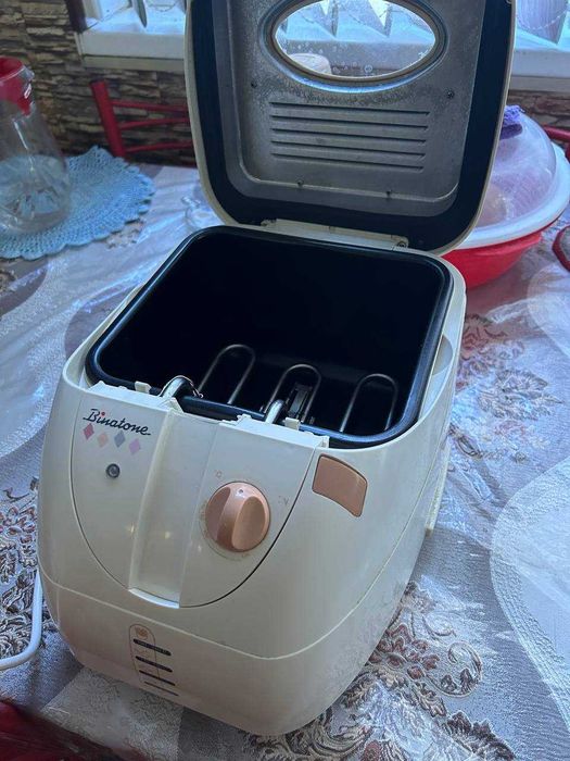 Фритюрница Binatone DF-300