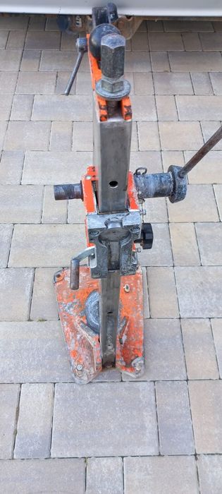 Stativ masina de carotat beton