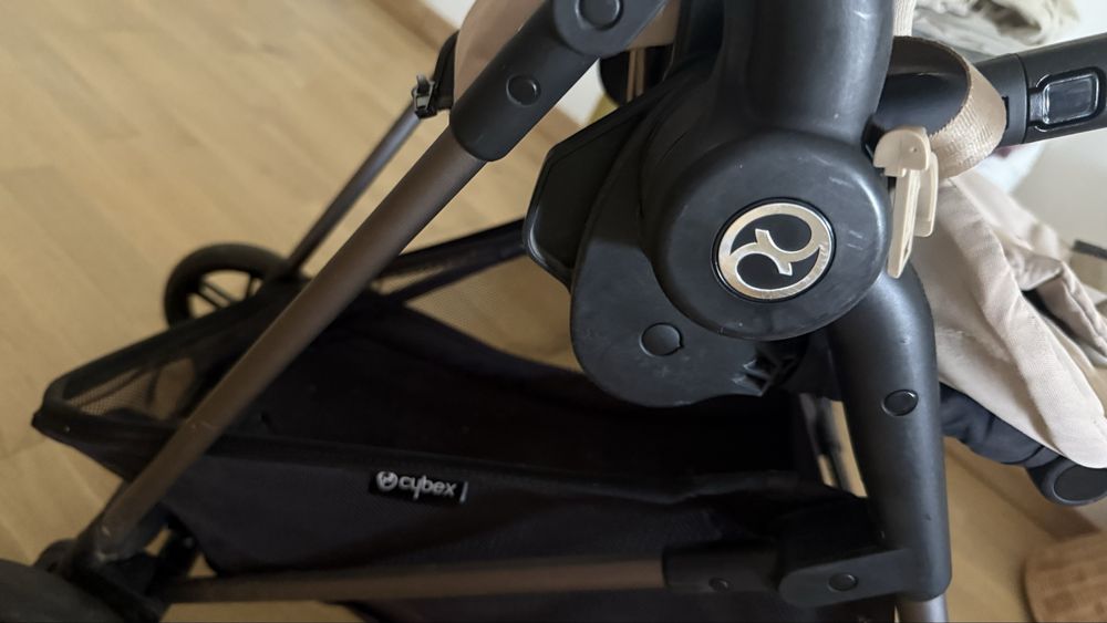 Carucior Cybex Melio Carbon Almond Beige
