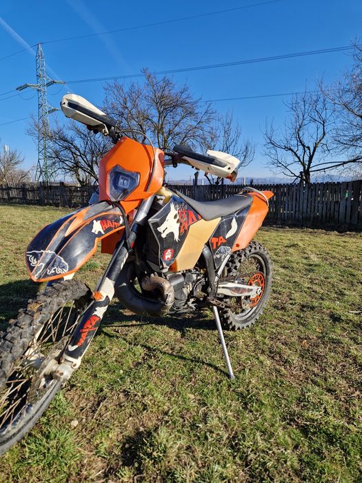 Vând ktm exc 2010 250cm 2t