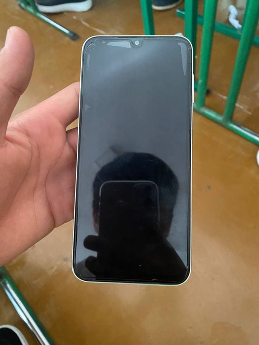 Samsung a14 srochna sotiladi