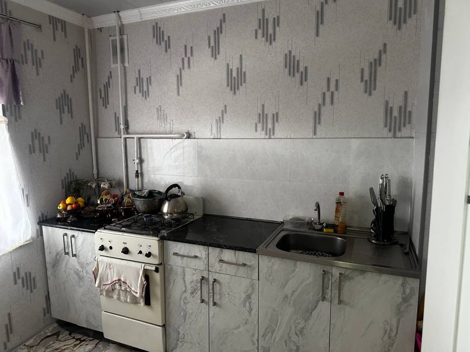 2 xonali kvartira Zarafshon obmen Navoiy