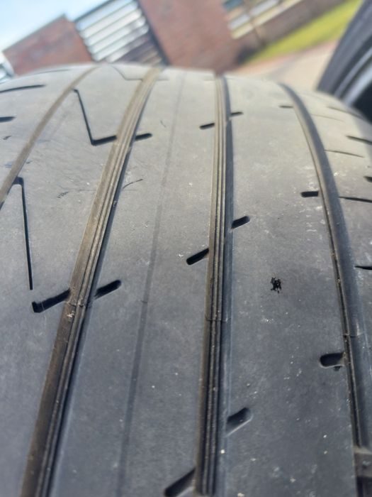 Vand 4 buc 225 55 17 Pirelli si Hankook