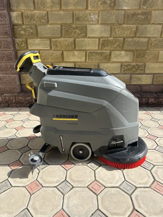 Поломоечная машина Karcher BD 50/60