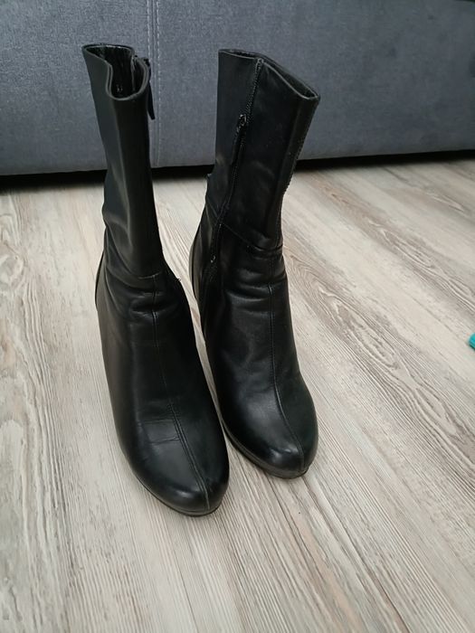 Продам сапоги кожаные