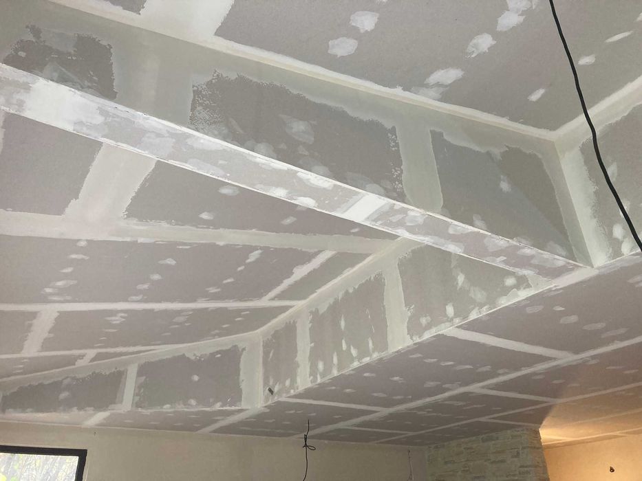 Шпакловане и боядисване