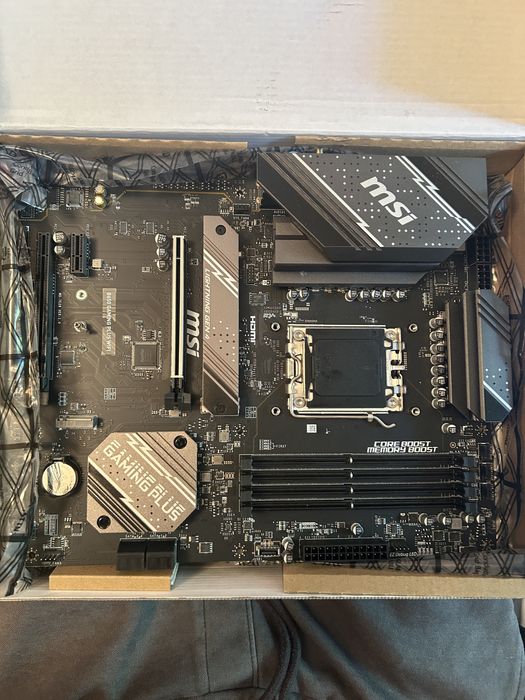 placa de baza msi b650 gaming plus wifi