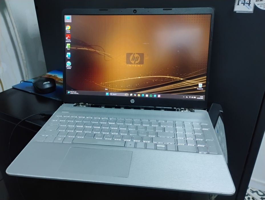 Laptop hp  - ryzen 3 - 5000serie - vega 6 - defect