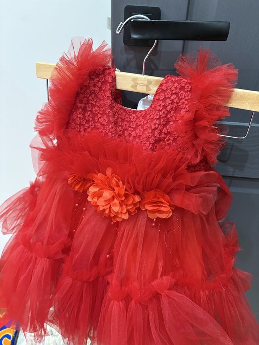 Продам детское платье