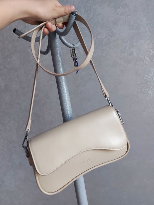 Продаётся сумка класса люкс