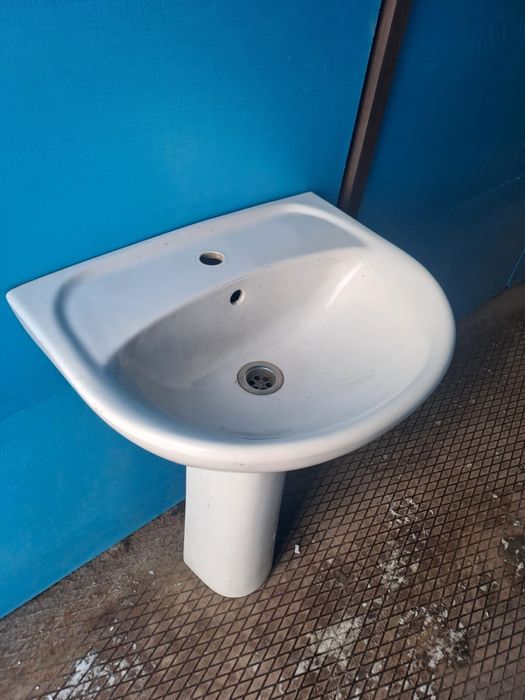 Продам раковину б/у в хорошем состоянии