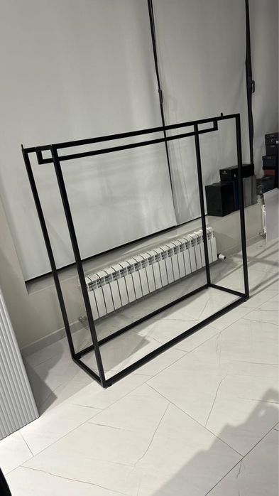 металлическая стойка