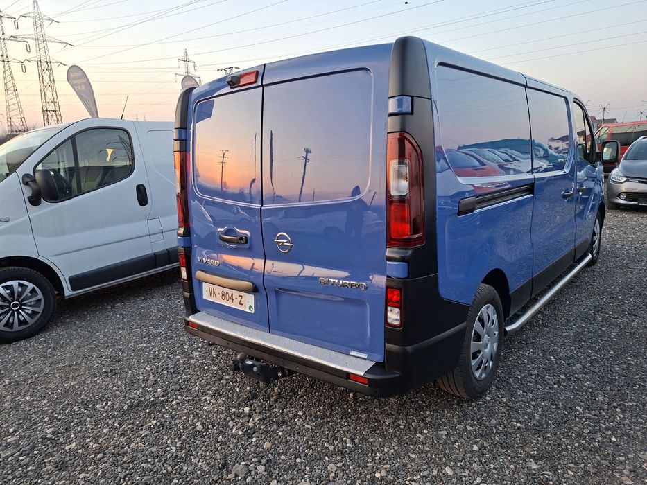 Opel Vivaro( Renault Trafic) Europa 5