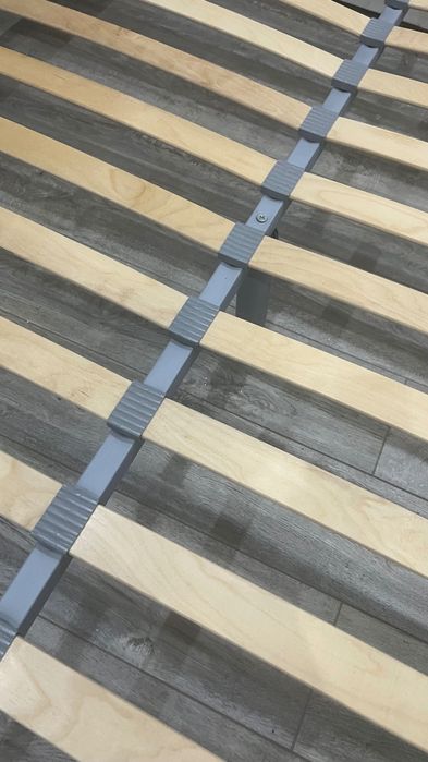 Кровать двуспальная 160×200