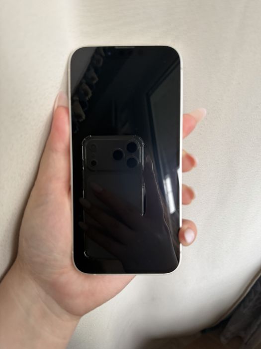 IPhone 14 128гб нано сим+есим бежевый