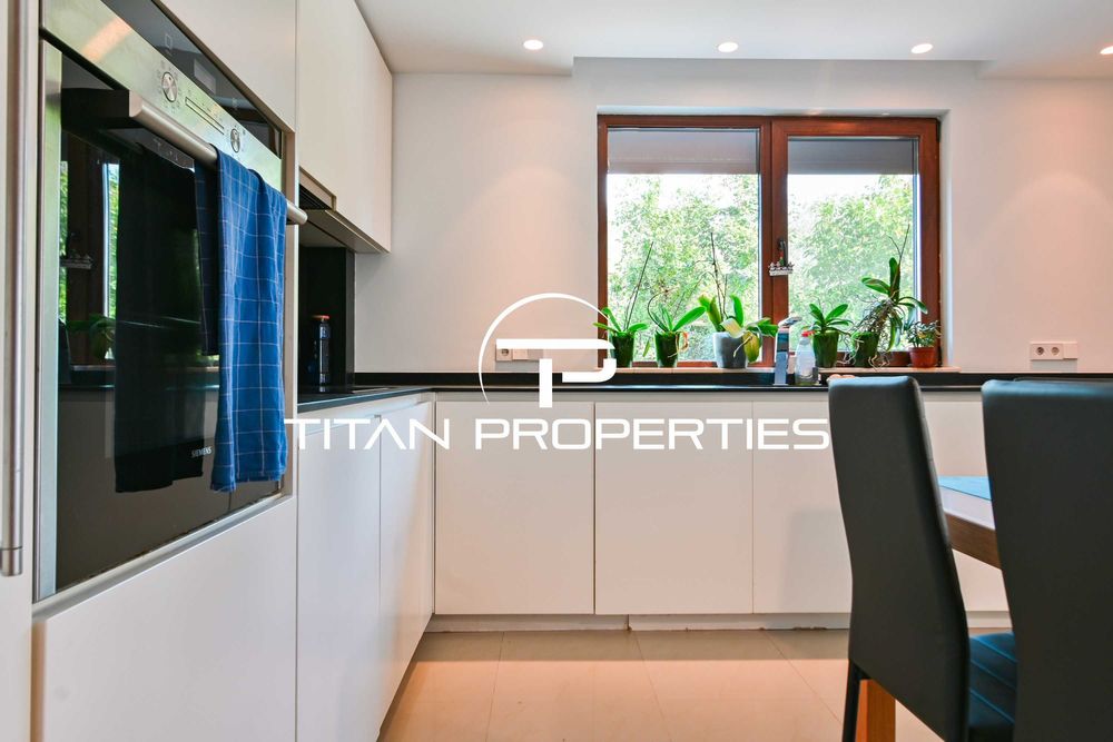 Дава се под наем Четиристаен апартамент в София, Бояна - 150 кв.м за 1700 € - Снимка #3