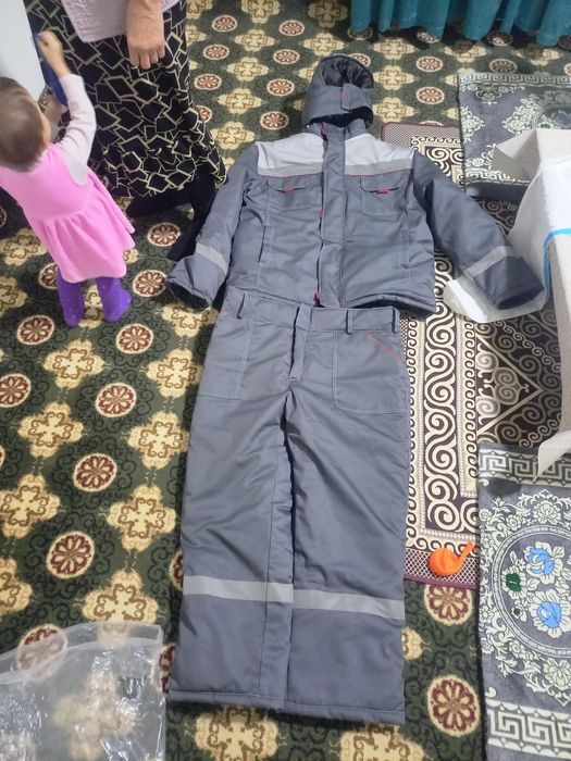 Камбизон краска и бушлак еттыгы меннен сатылады