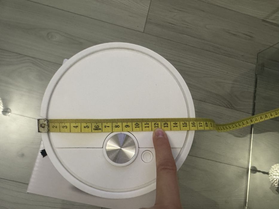 Aspirator robot inteligent