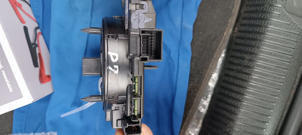 Лентов кабел за Volkswagen Passat b7