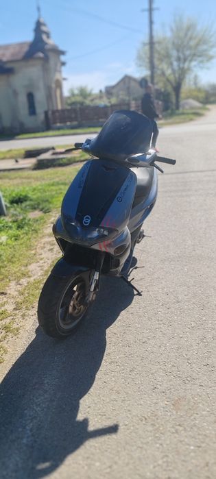 Gilera runner 49