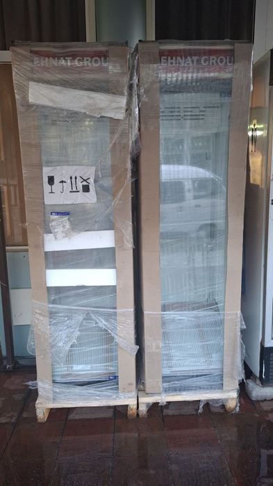 Muzlatgich Vetrina uchun Yengi narxidan utiladigan joyi bor 2ta bor