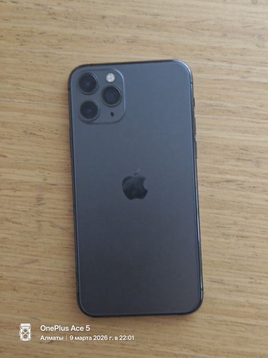 iPhone 11 pro 64гд