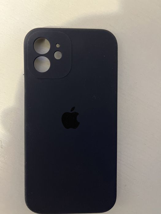 Чехлы на iphone 12