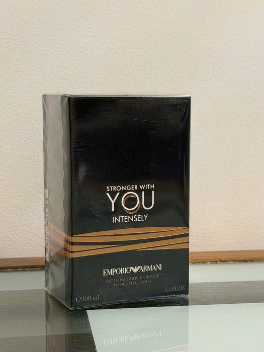 vand parfum Armani Stronger with You