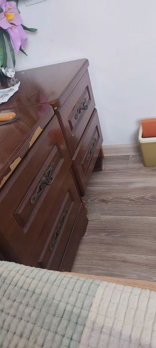 Шкаф сатылады.            .