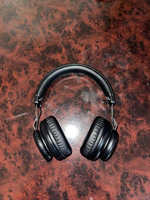 DKNY Wireless Headphones — Оригинал ва Стилни наушник!
​Маълумот:
​Бре