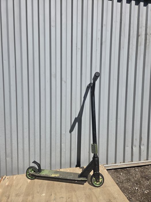 Продам  самокат.