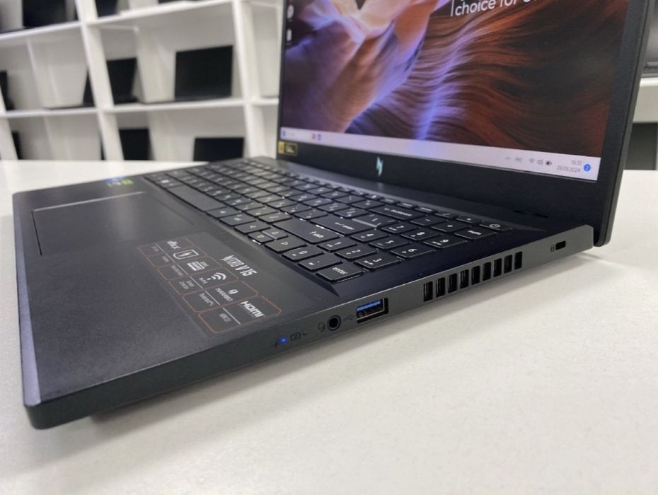 Продам ноутбук срочно