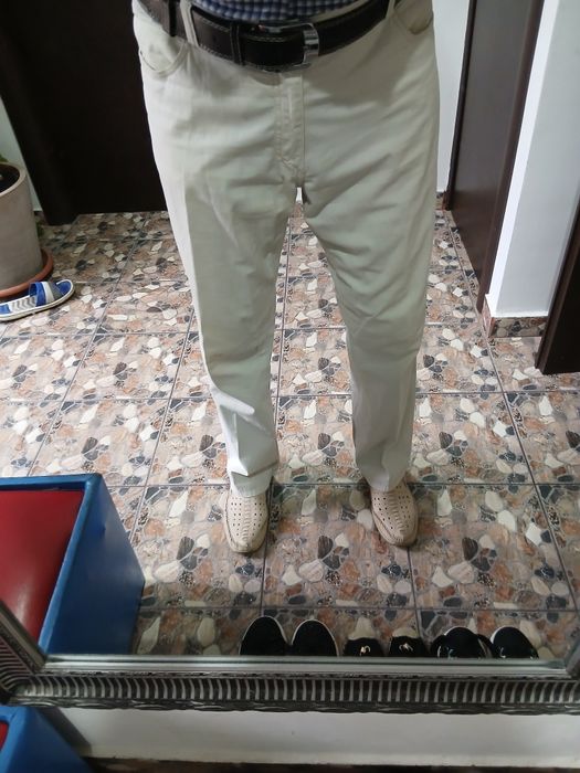 Pantaloni barbati material denim masura 34/36 stare perfecta