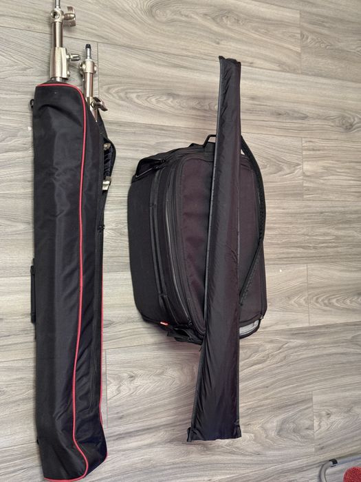 Kit 2 lampi Profoto d1 250 lumini studio stative umbrela blitz,flash