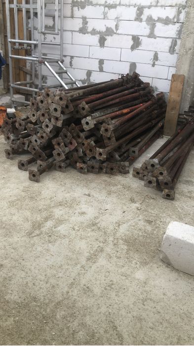 Inchiriezi 120 popi reglabili pentru constructii
