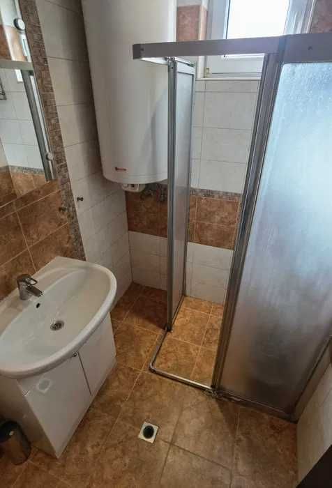 Продава се Тристаен апартамент в Велико Търново, Център - 94 кв.м за 1596 €/кв.м - Снимка #8