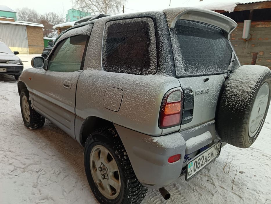 Продам Тойота  Раф 4