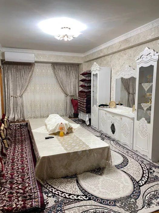 #1959

Юнусабад, Ц-5
метро Минор, новая Корзинка,