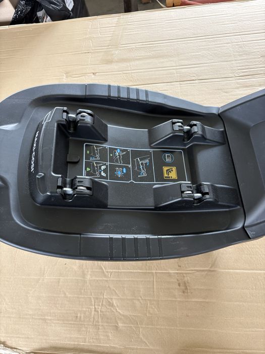 Scaun auto Maxi Cosi Pebble 360 cu baza FamilyFix 3 inclus.0-13